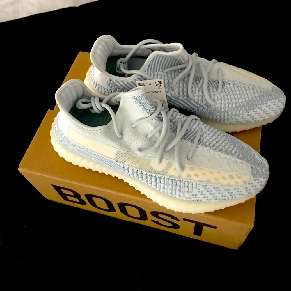 Yeezy cloud white sz 11